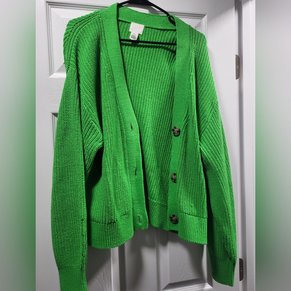 H&M sweater